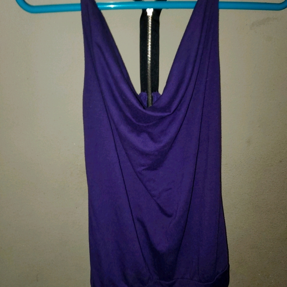 Zipper back top